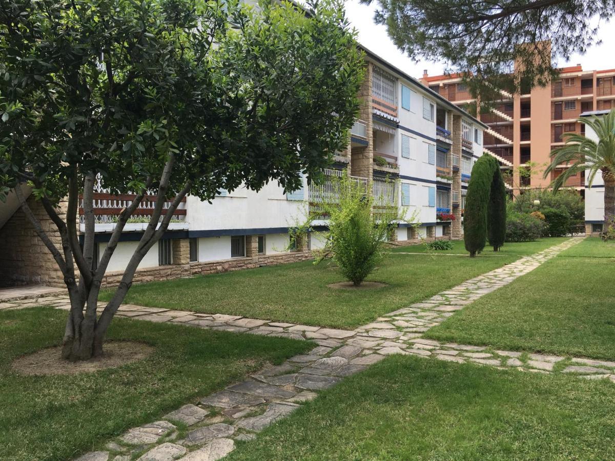 Apartamento Book Ibiza Salou Exterior foto